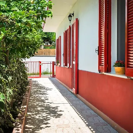 Gli Agrumi Apartment *